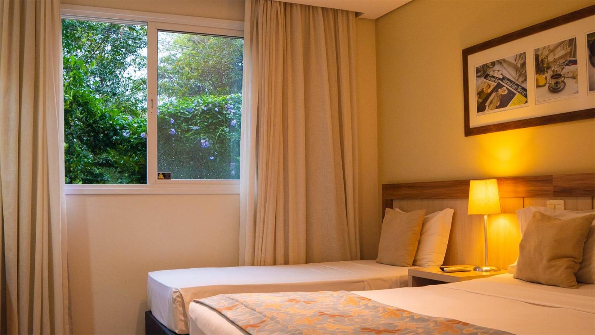 פוז דו איגואסו Interludium Iguassu Convention Hotel מראה חיצוני תמונה