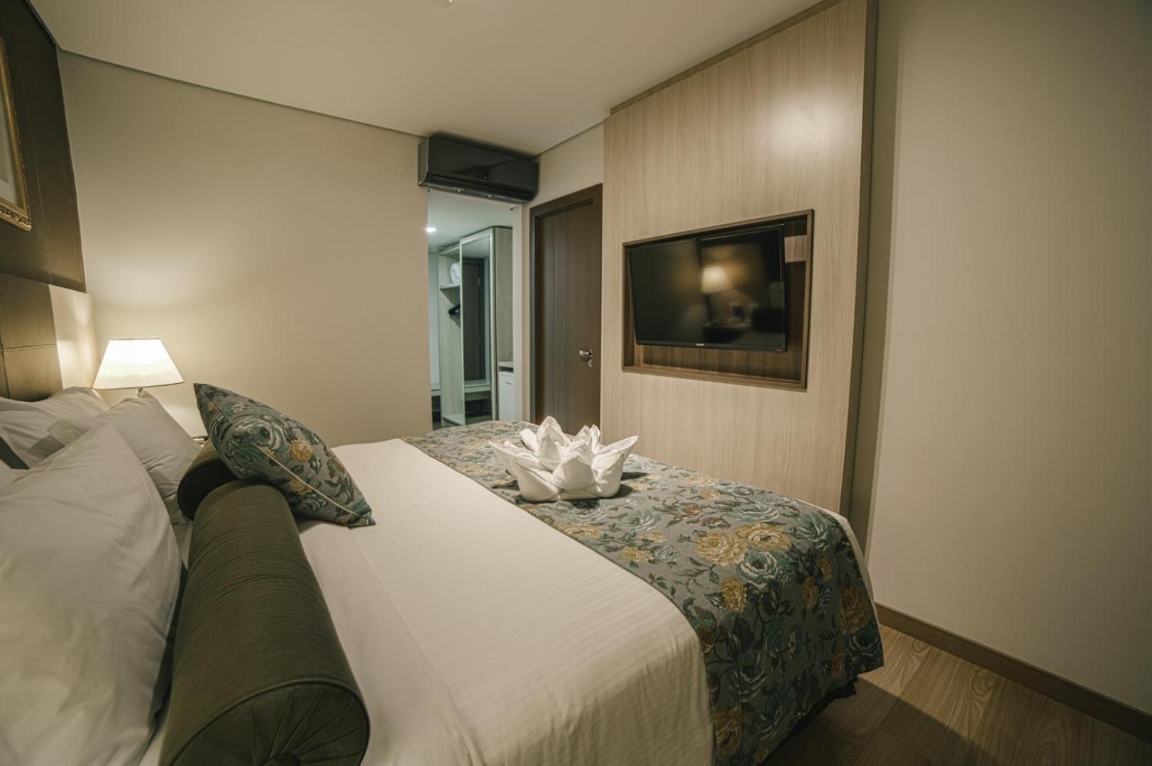פוז דו איגואסו Interludium Iguassu Convention Hotel מראה חיצוני תמונה