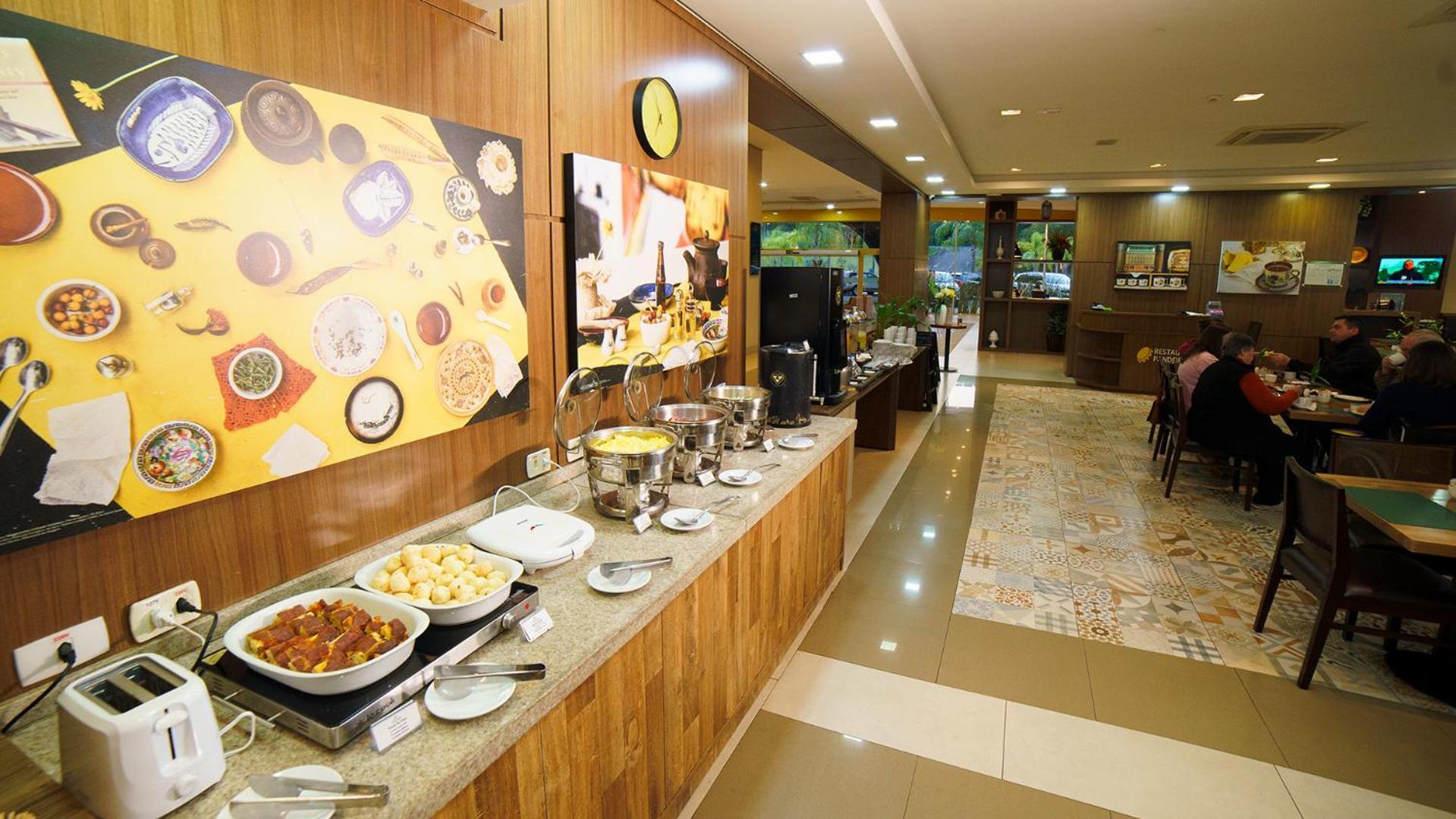 פוז דו איגואסו Interludium Iguassu Convention Hotel מראה חיצוני תמונה