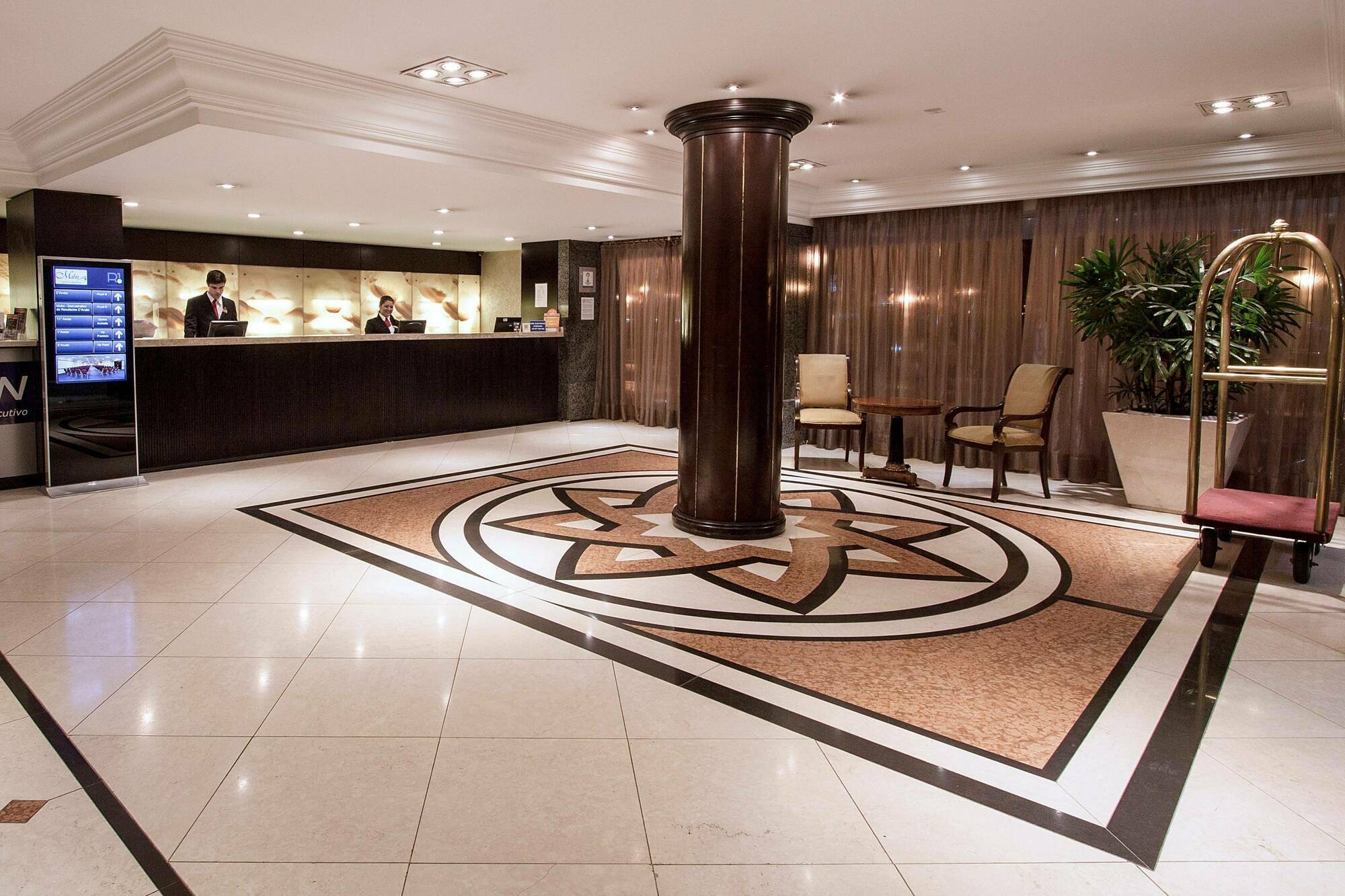 פוז דו איגואסו Interludium Iguassu Convention Hotel מראה חיצוני תמונה